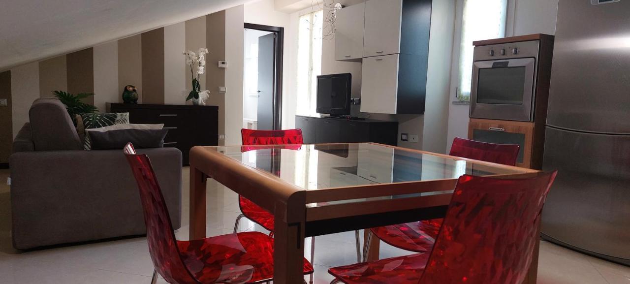 La Terrazza Dell' Angelo Apartamento Pomarico Exterior foto