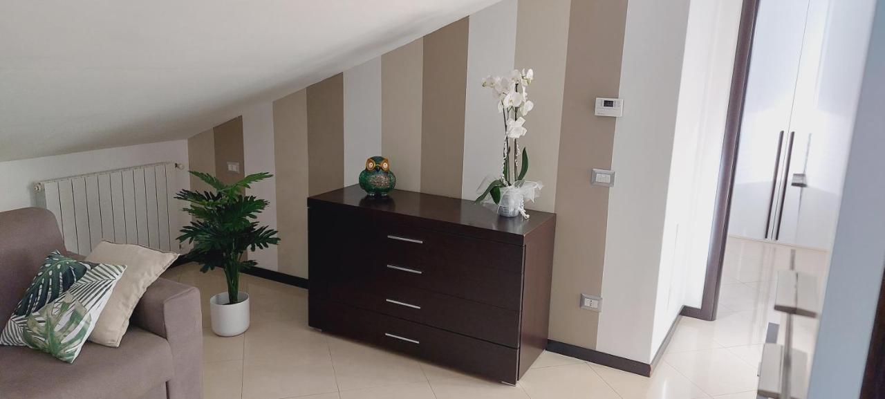 La Terrazza Dell' Angelo Apartamento Pomarico Exterior foto